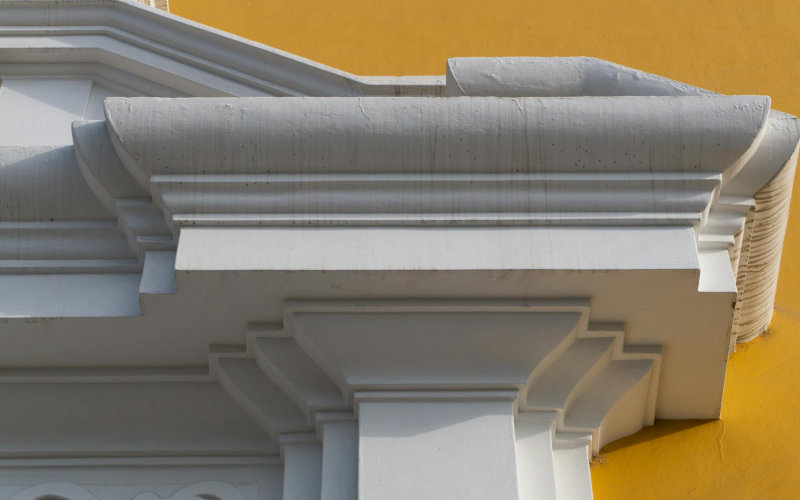 7 Affordable Ways to Add Architectural Interest to Boring Flat Walls Without Major Renovation