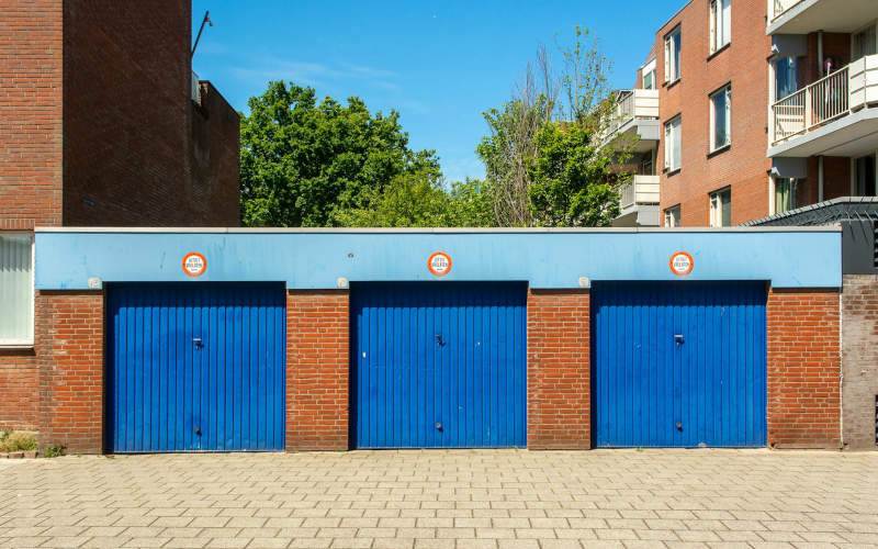 8 Garage Door Problems Homeowners Can Safely Fix Themselves Without Touching the Springs