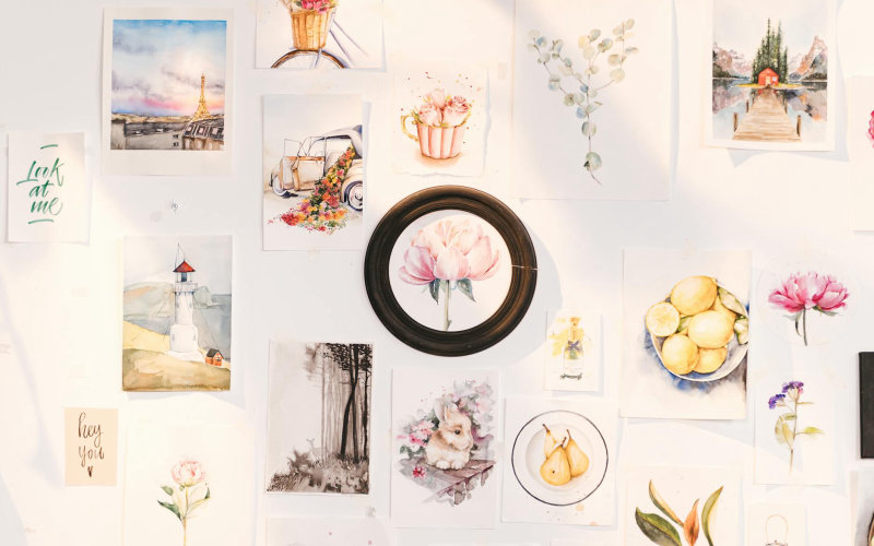 How to Hang a Gallery Wall in Exactly 4 Steps Using Only 3 Tools and Zero Nail Holes