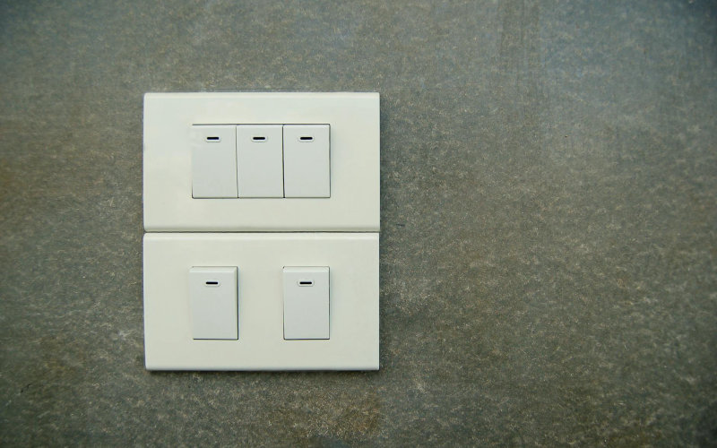 How to Replace a Standard Light Switch in 7 Precise Steps Even If You Have Zero Electrical Experience