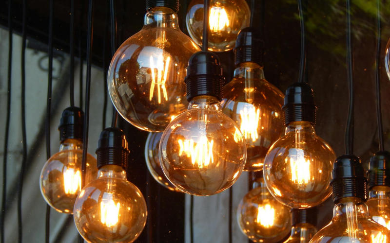 Why Warm White Bulbs Are Making Your Beautifully Designed Rooms Look Smaller and Duller